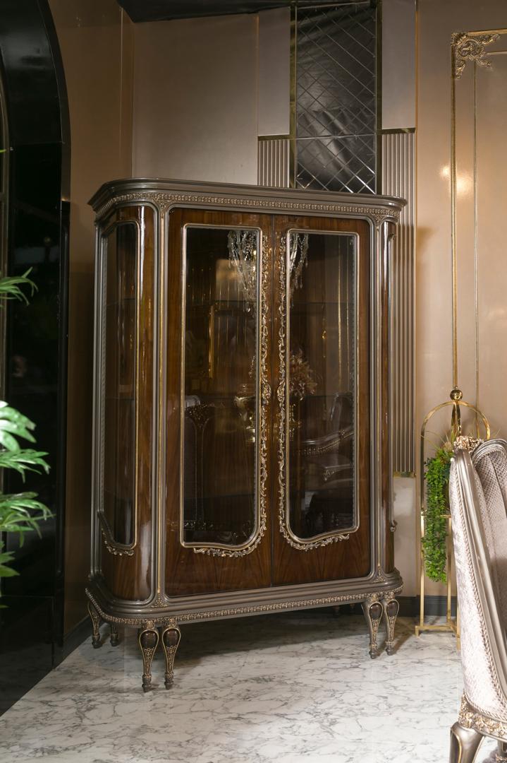 MILAN DINING ROOM