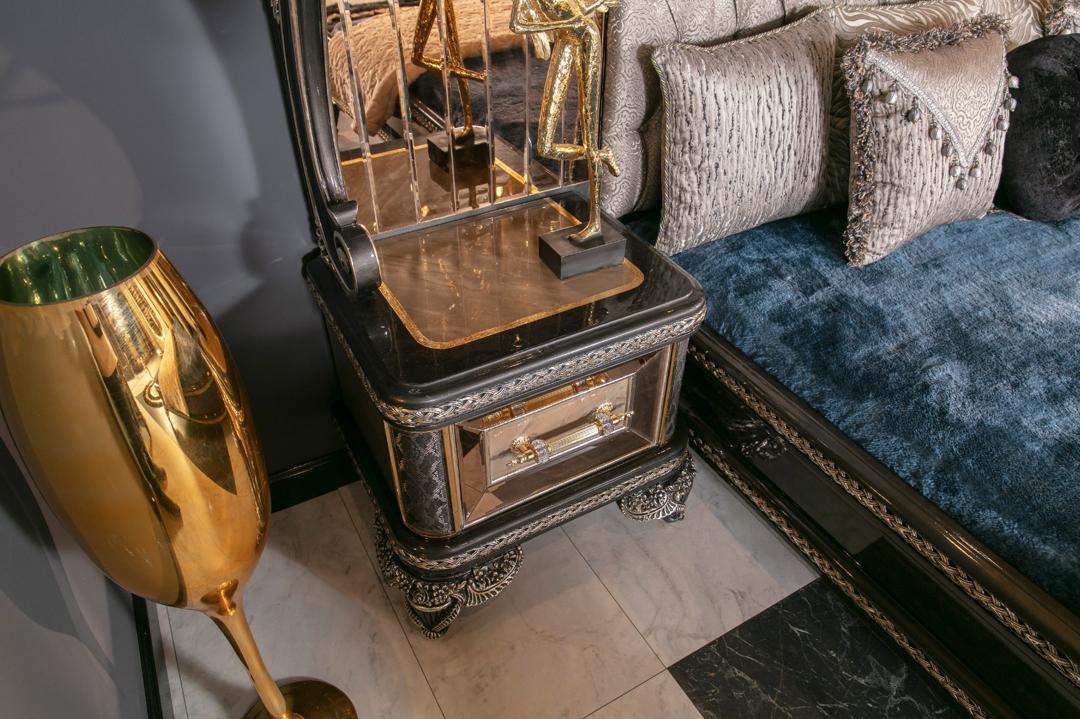 PEARL BEDROOM