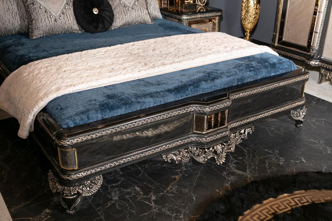 PEARL BEDROOM