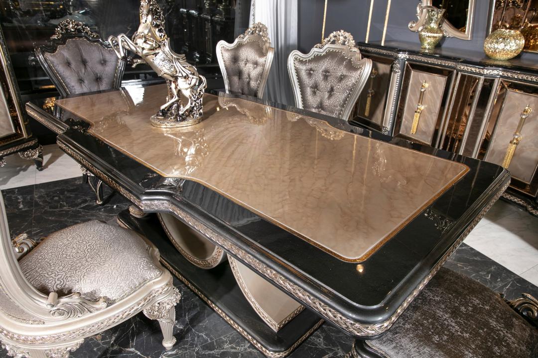 PEARL DINING ROOM