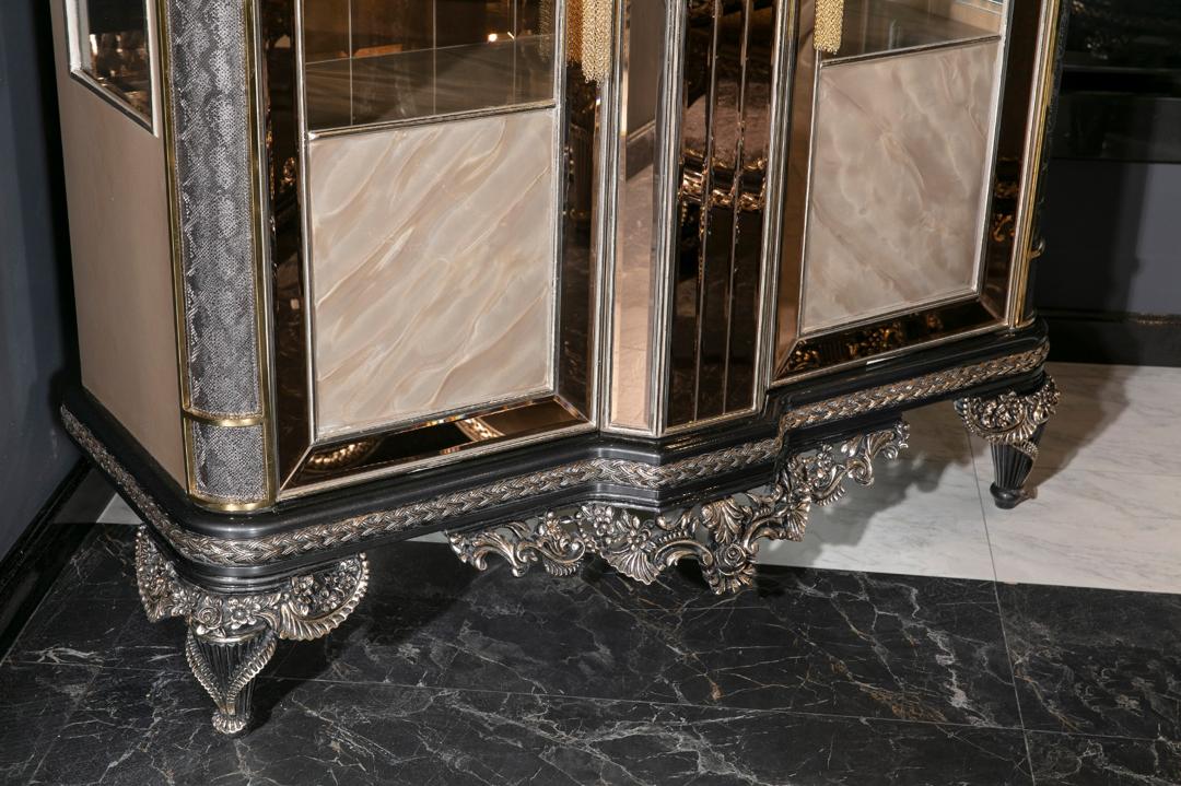PEARL DINING ROOM