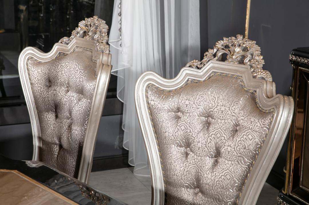 PEARL DINING ROOM