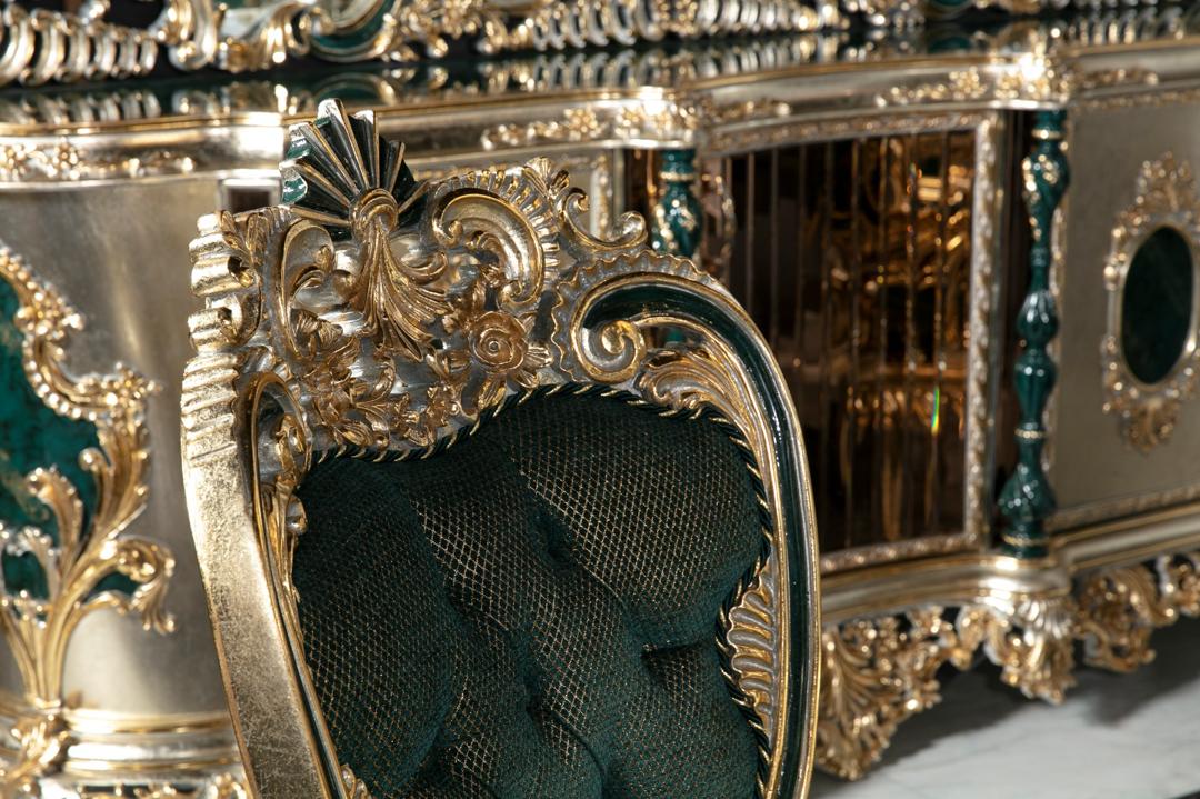 REGAL GREEN DINING ROOM