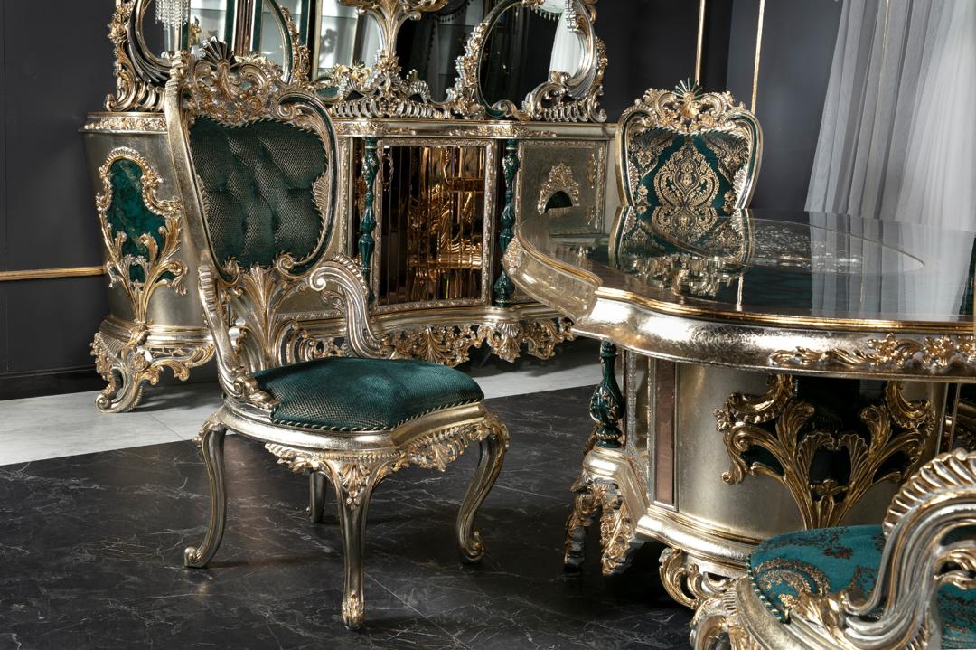 REGAL GREEN DINING ROOM
