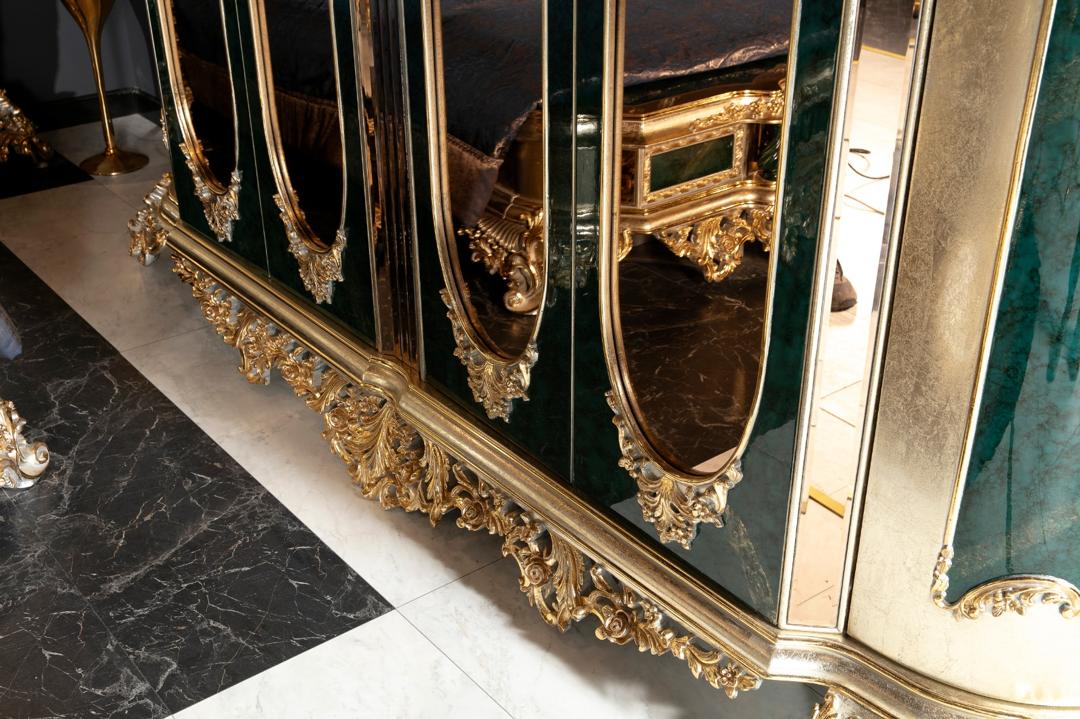 REGAL GREEN BEDROOM