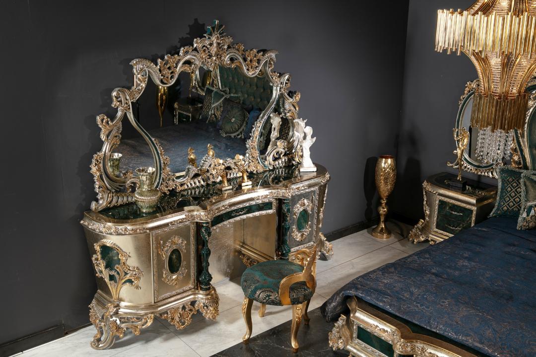 REGAL GREEN BEDROOM