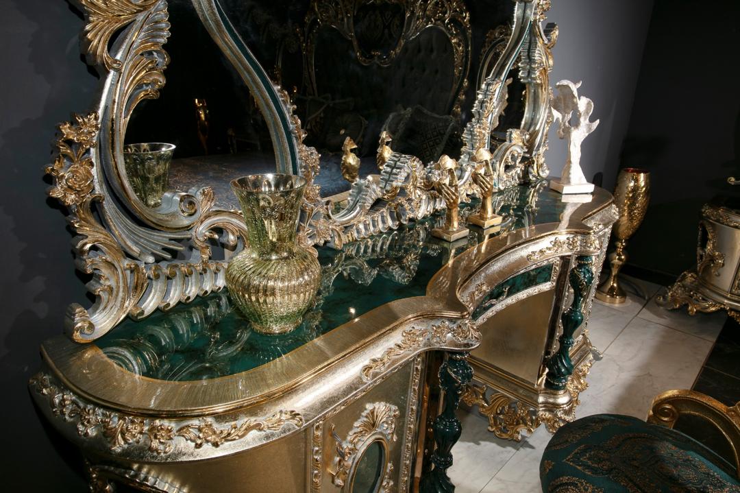 REGAL GREEN BEDROOM