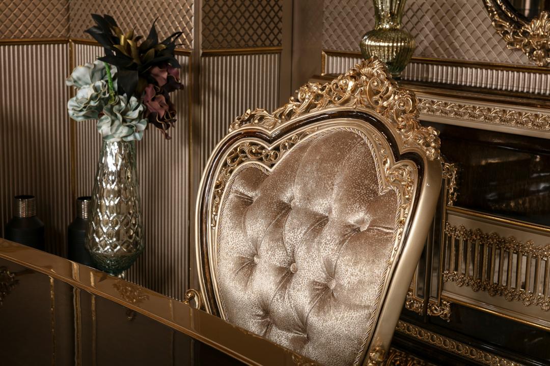 EMPEROR DINING ROOM