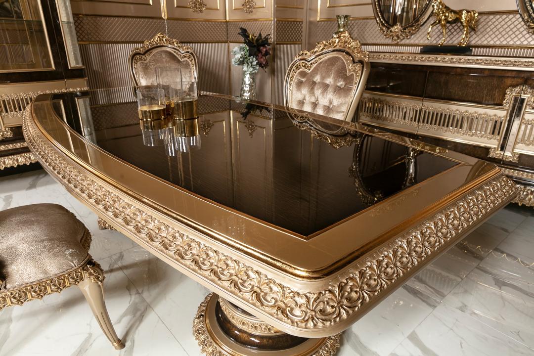EMPEROR DINING ROOM