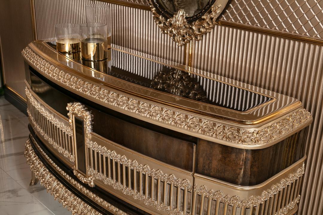 EMPEROR BEDROOM