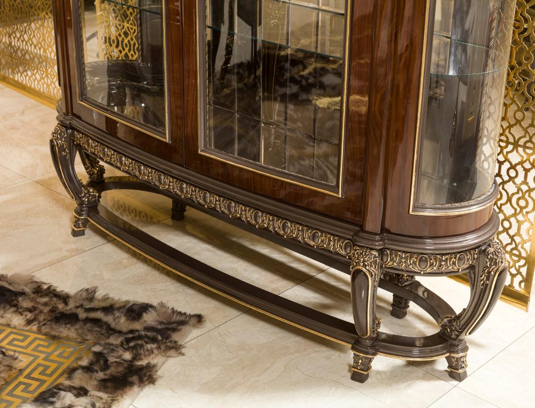 ELEGANCE DINING ROOM