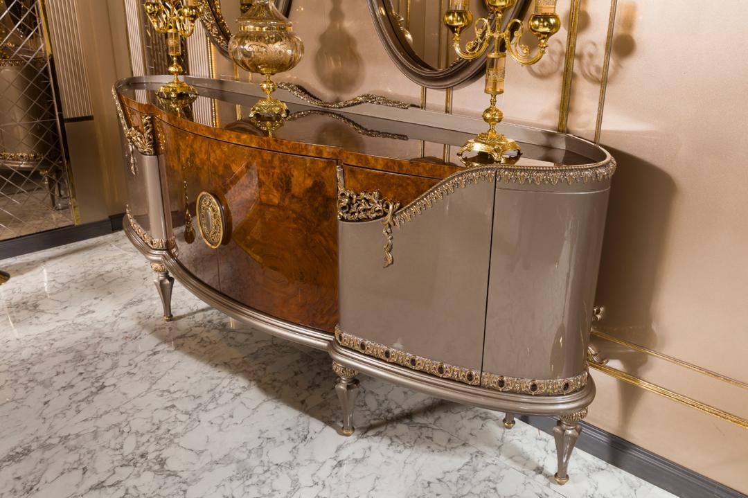 ROLEX DINING ROOM