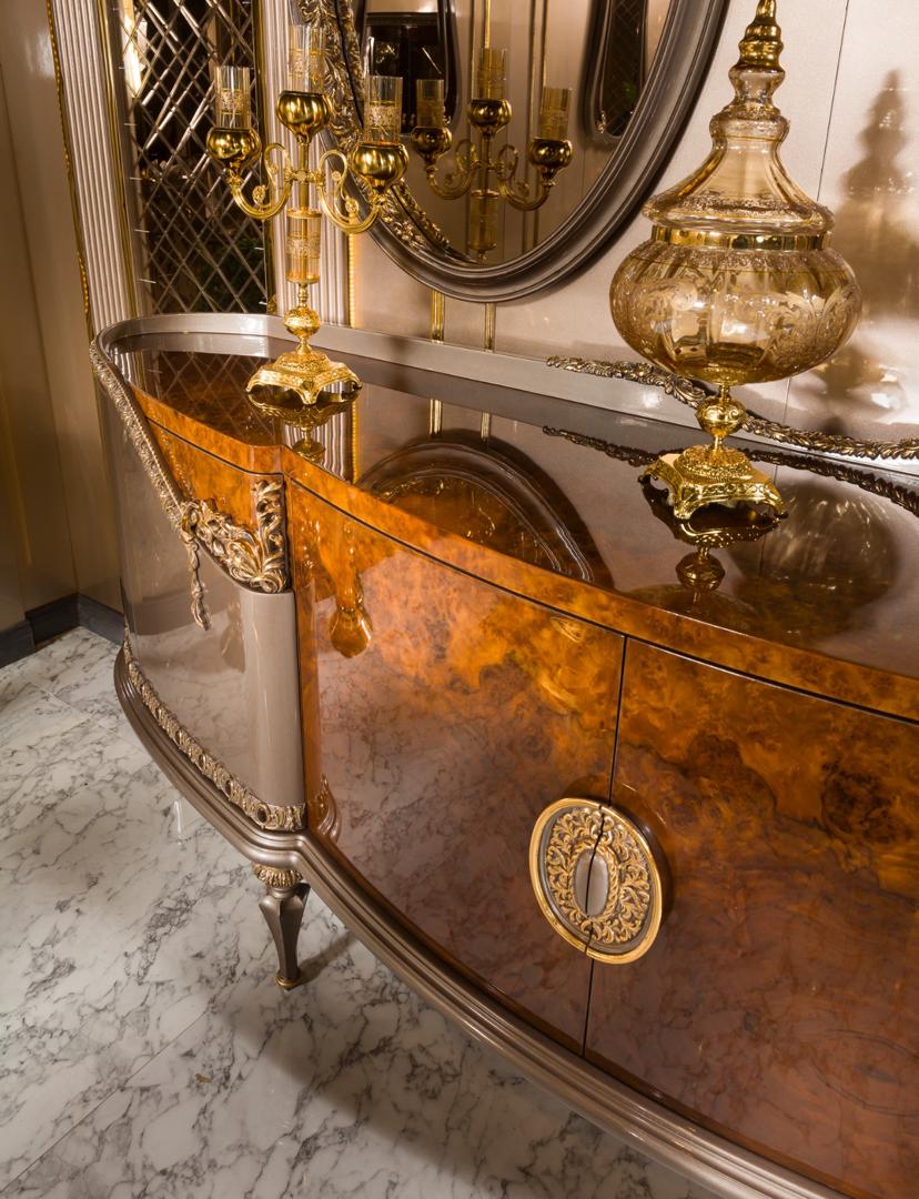 ROLEX DINING ROOM