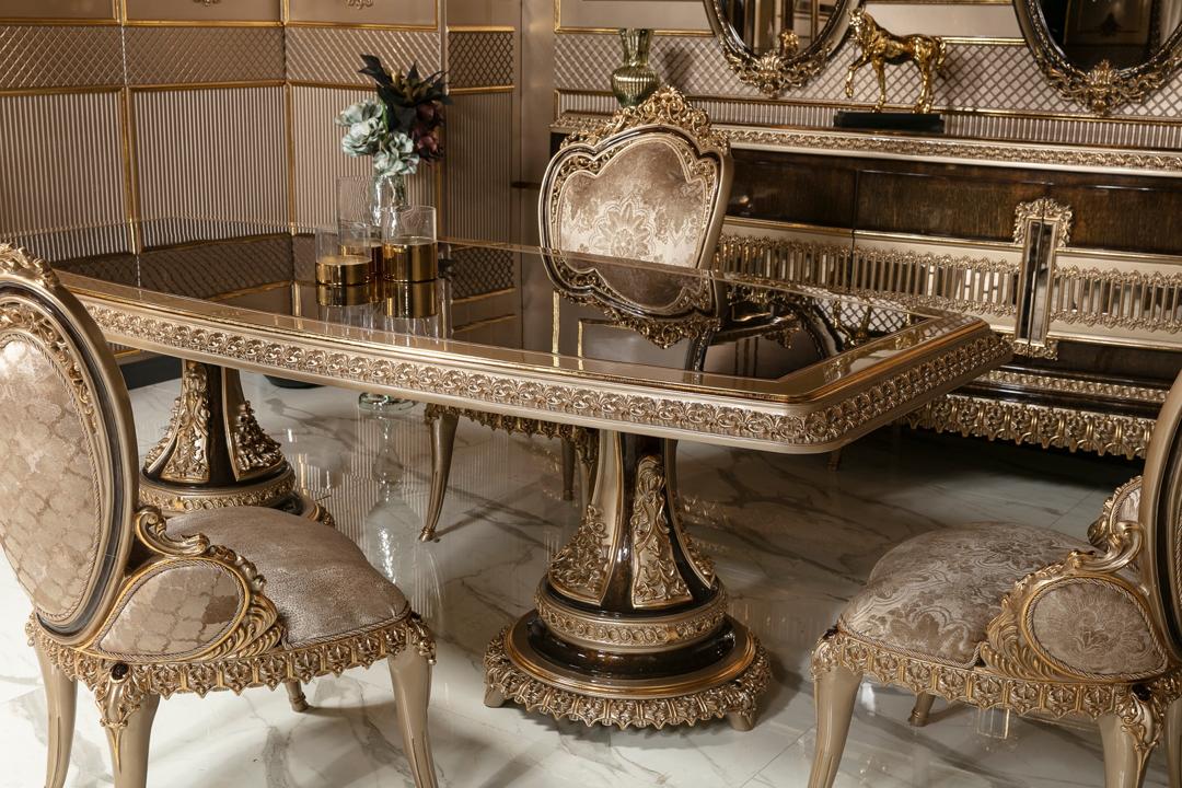 EMPEROR DINING ROOM