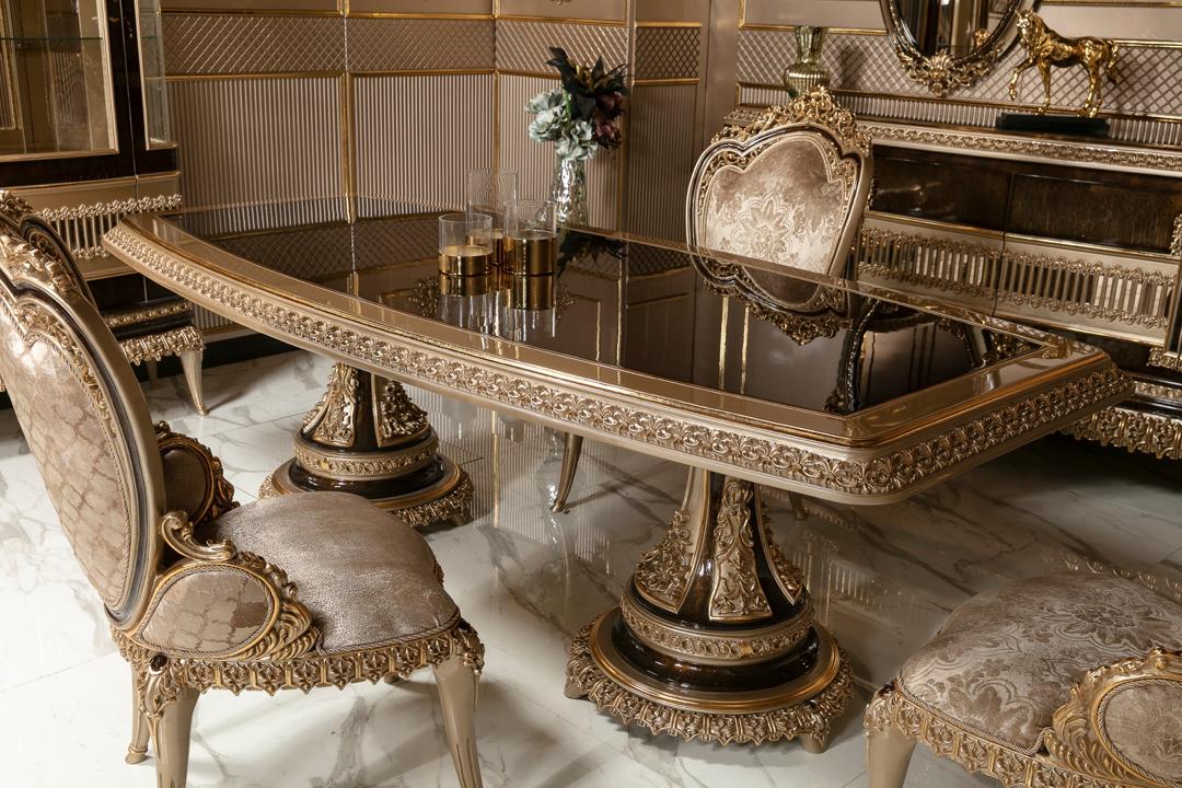 EMPEROR DINING ROOM